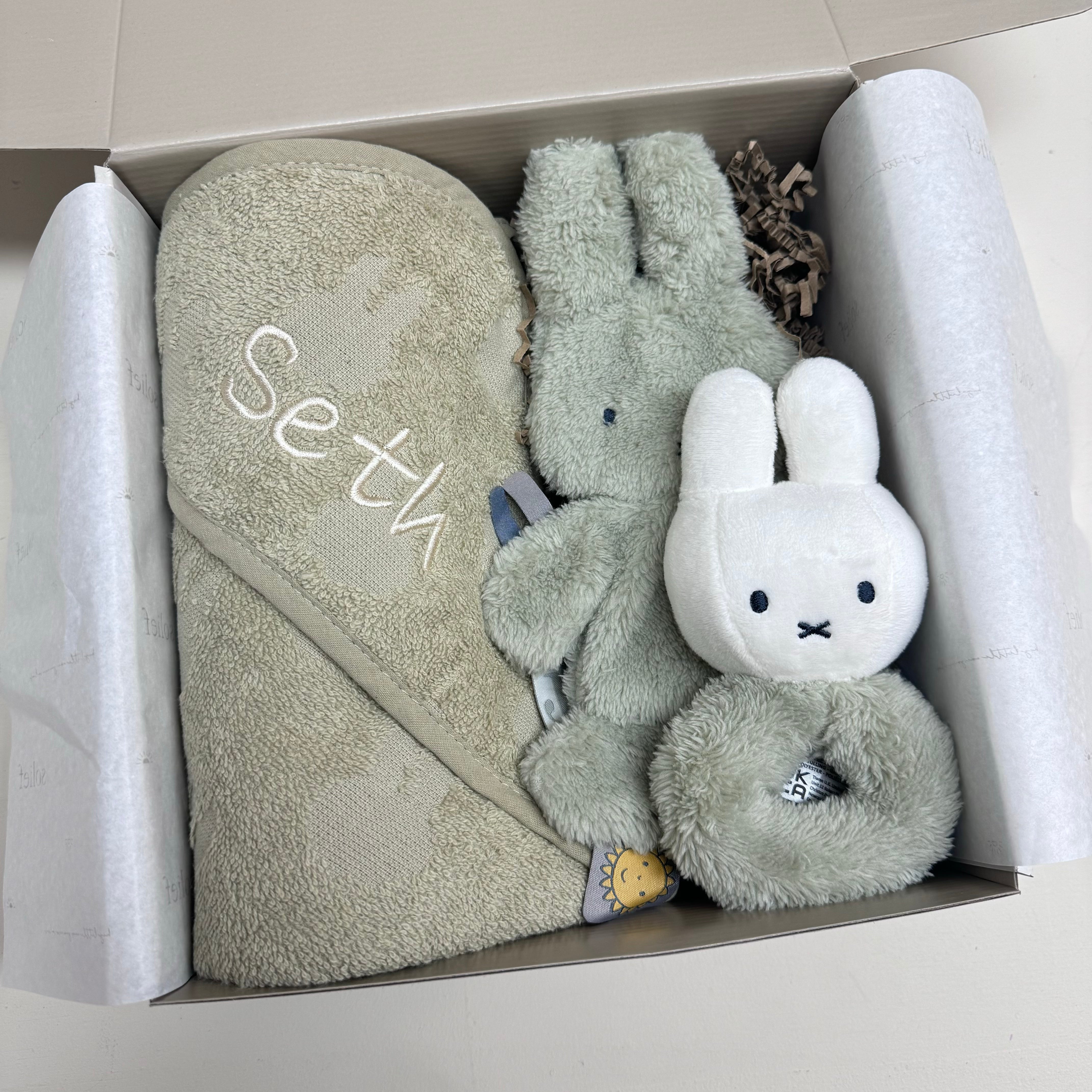 Kraamcadeau - Cadeaubox - Fluffy Nijntje - Olive Green