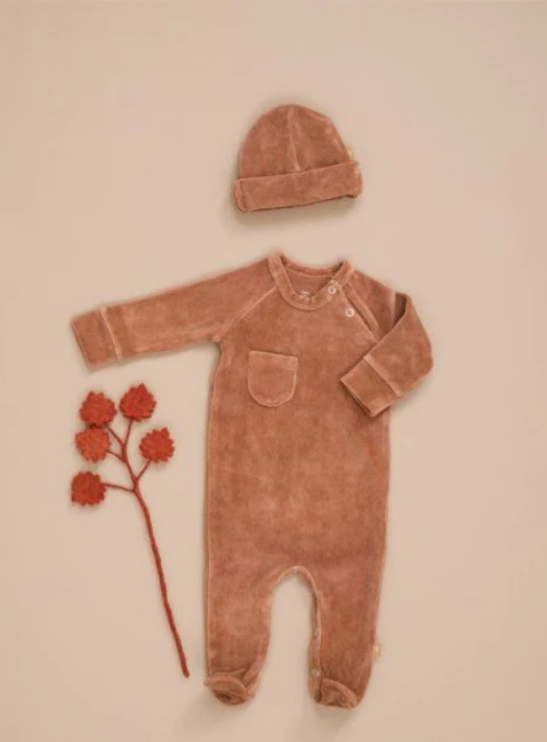 Fresk Pyjama met voet tawny brown - 3-6 maanden