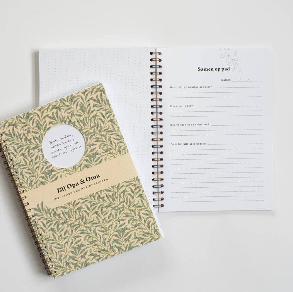Bij Opa en Oma invulboek vol herinneringen