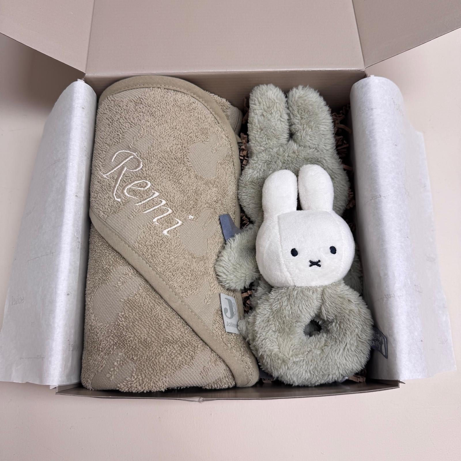 Kraamcadeau - Cadeaubox - Fluffy Nijntje - Olive Green