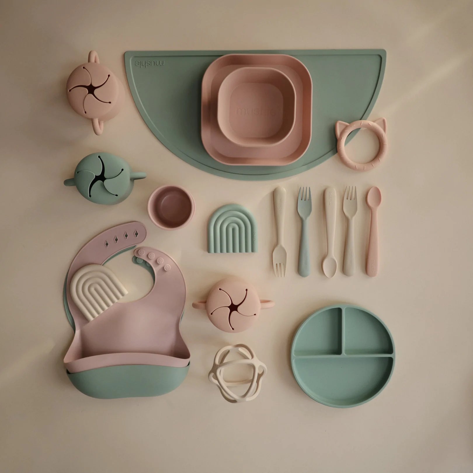 Mushie Kinderservies Kom vierkant - 1 stuk